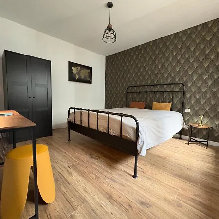 L'atelier Du - F2 Centre-ville Avec Cour * Verdun-sur-Meuse